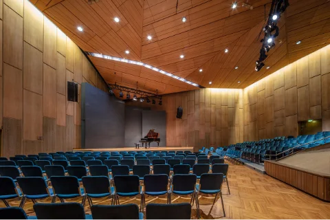 Mozart-Saal der Liederhalle Stuttgart von innen